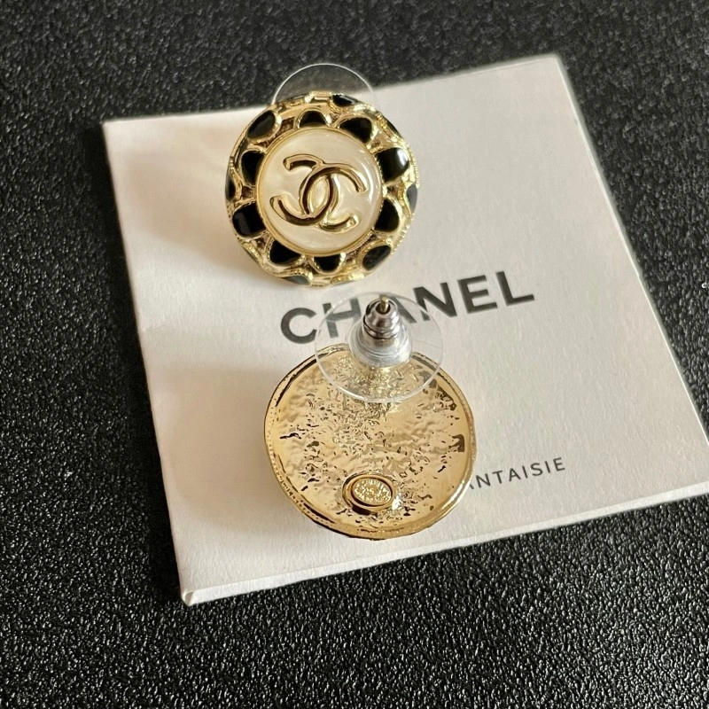 Sustainable Chanel Earrings 219444