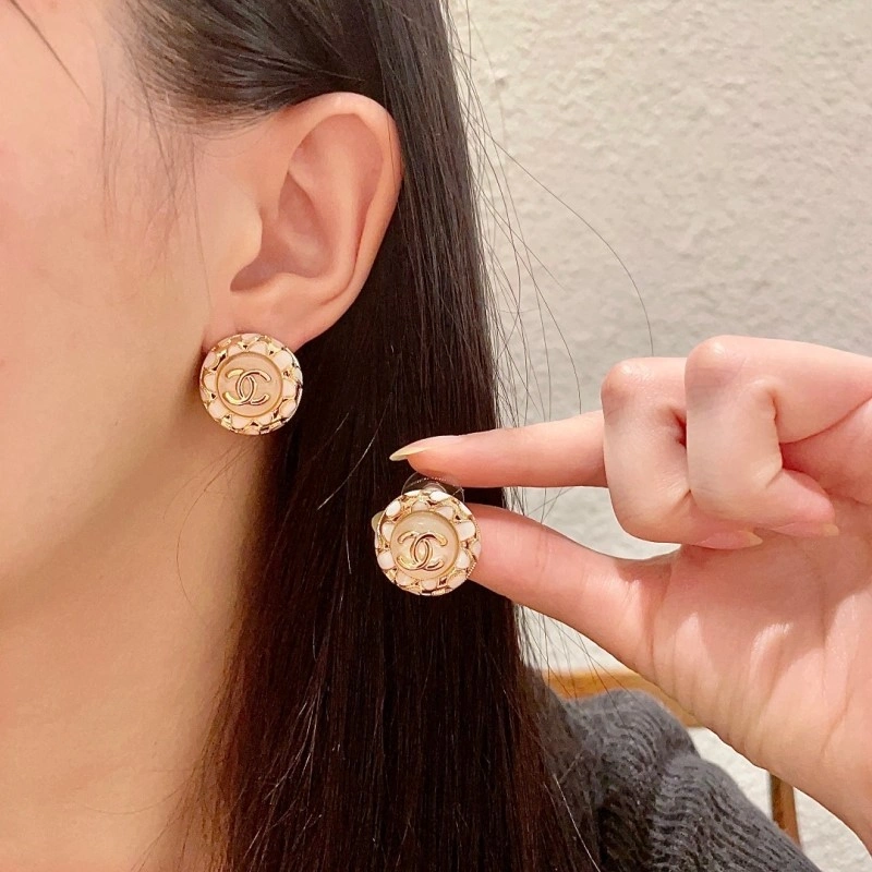 Chanel Earrings Durable 219427