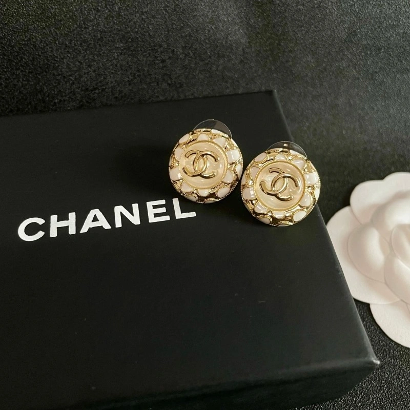 Chanel Earrings Durable 219427