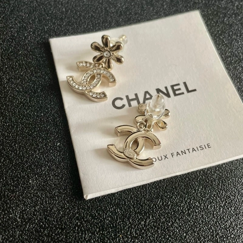 Vibrant Chanel Earrings 219440