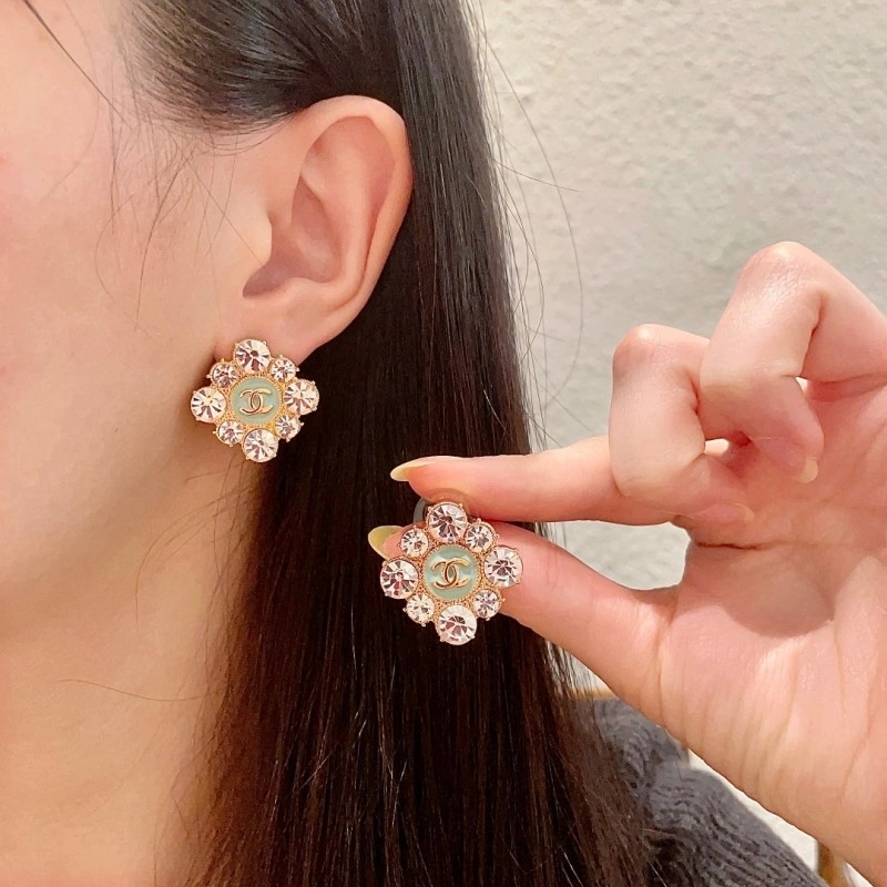 Chanel Earrings StreetReady 219447