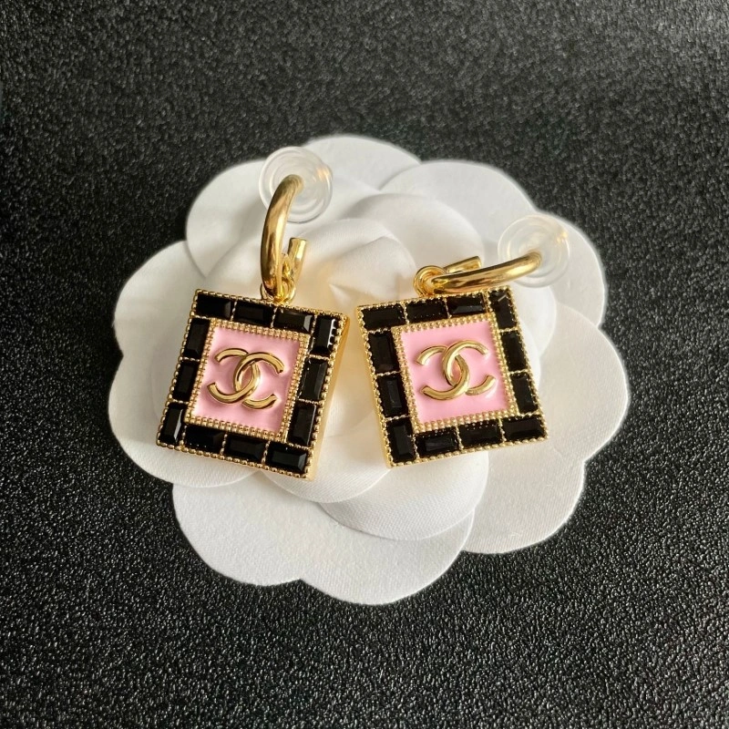 NewStyle Chanel Earrings 219422