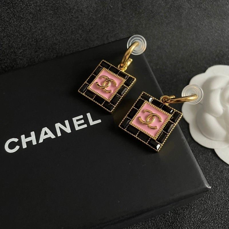 NewStyle Chanel Earrings 219422