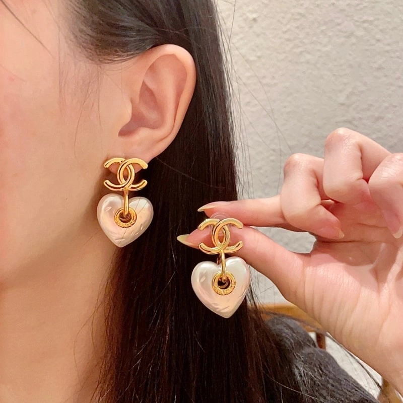 Chanel Earrings Tailored 219437