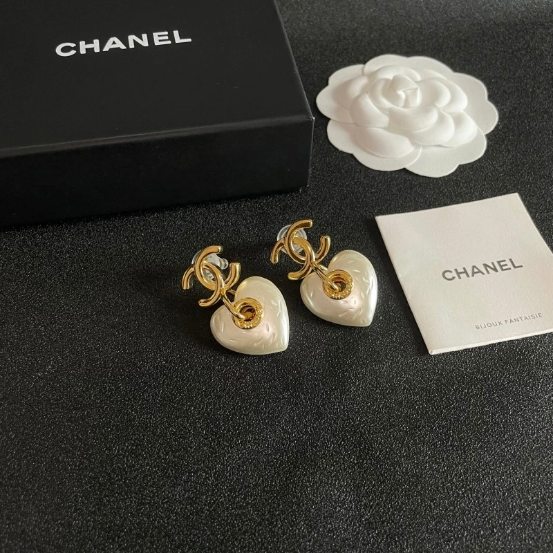 Chanel Earrings Tailored 219437