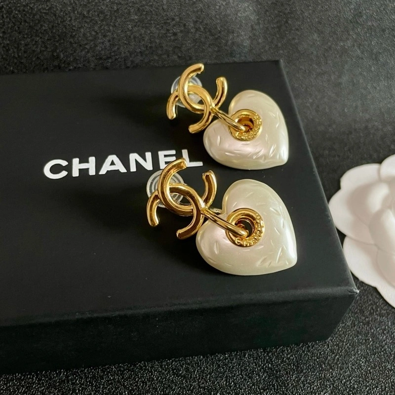Chanel Earrings Tailored 219437