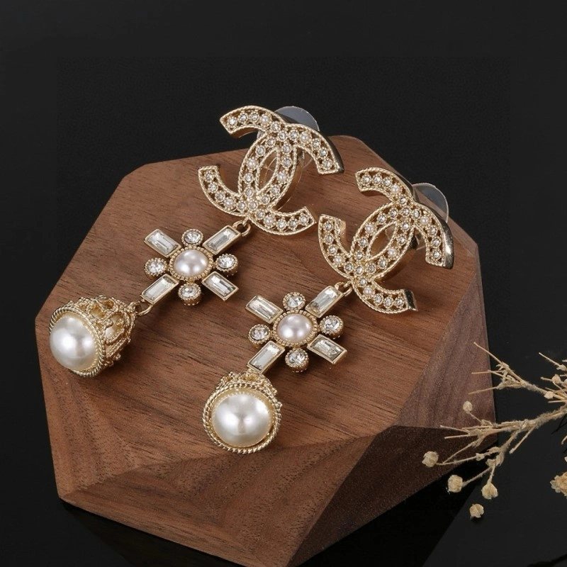 FreshLook Chanel Earrings 219423