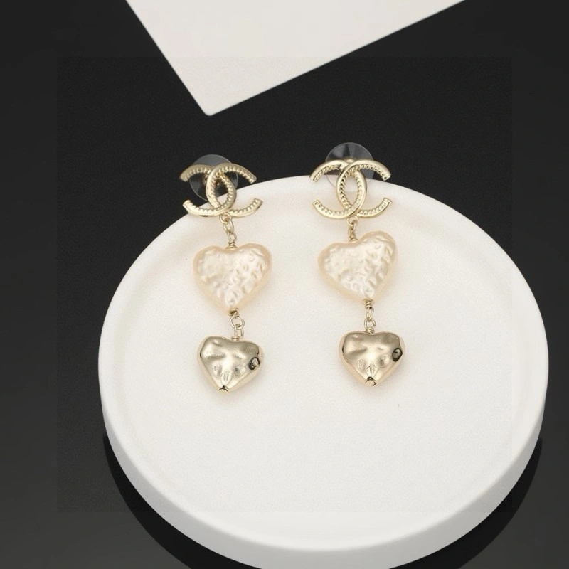 Lightweight Chanel Earrings 219431