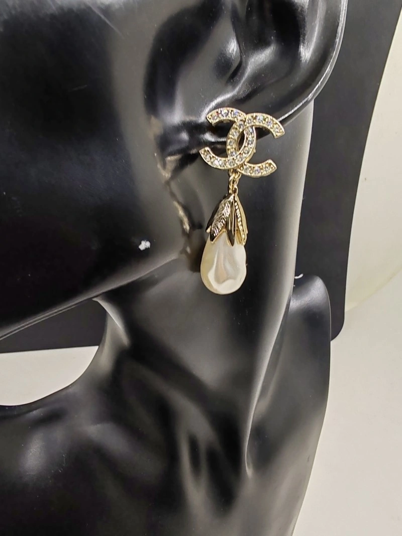 Chanel Earrings TechFriendly 219410