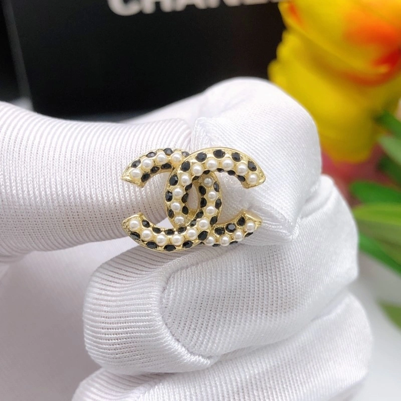 Durable Chanel Earrings 219392