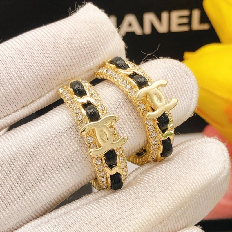 Affordable Chanel Earrings 219389