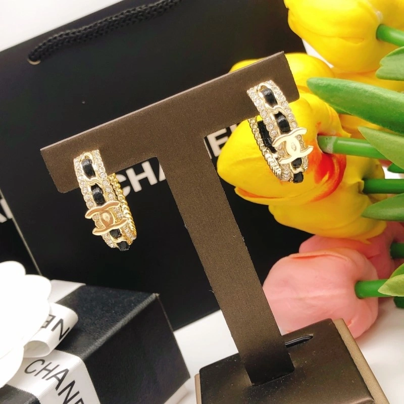 Affordable Chanel Earrings 219389