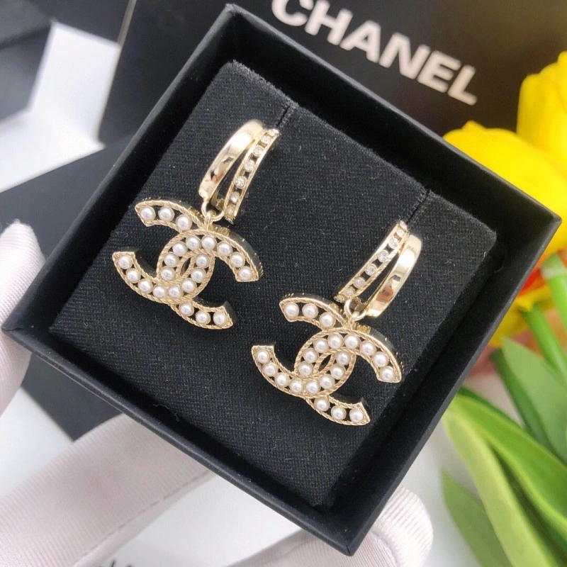 Cozy Chanel Earrings 219396