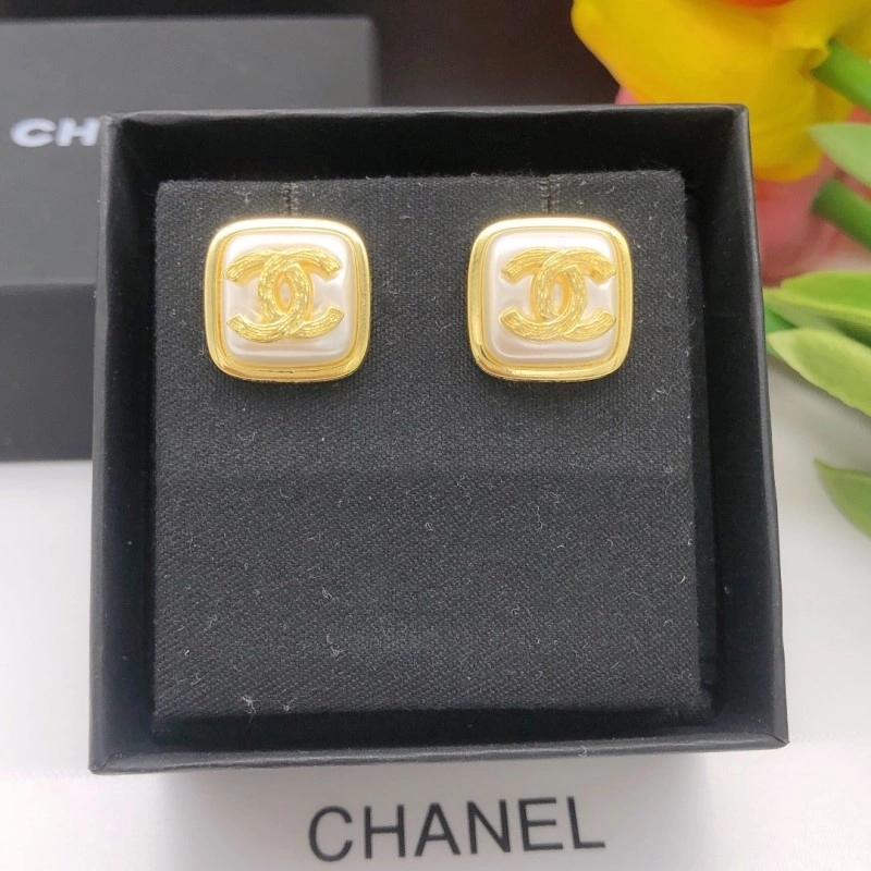 Classic Chanel Earrings 219380