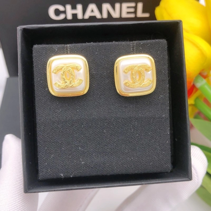 Classic Chanel Earrings 219380