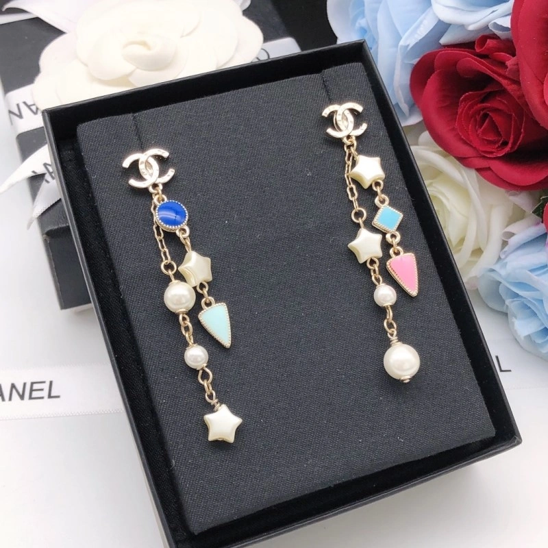 Seasonal Chanel Earrings 219387