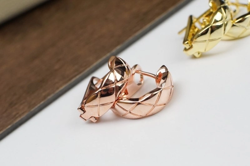 Chanel Earrings Sporty 219377