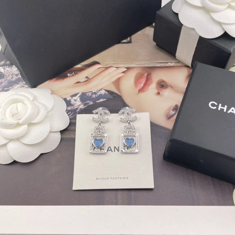Chanel Earrings Practical 219386