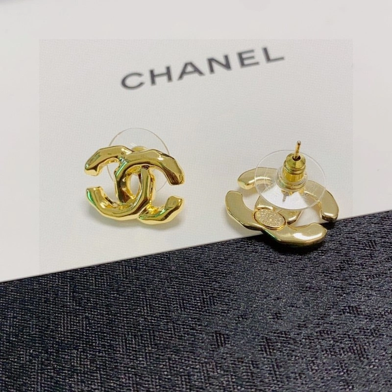 Effortless Chanel Earrings 219376