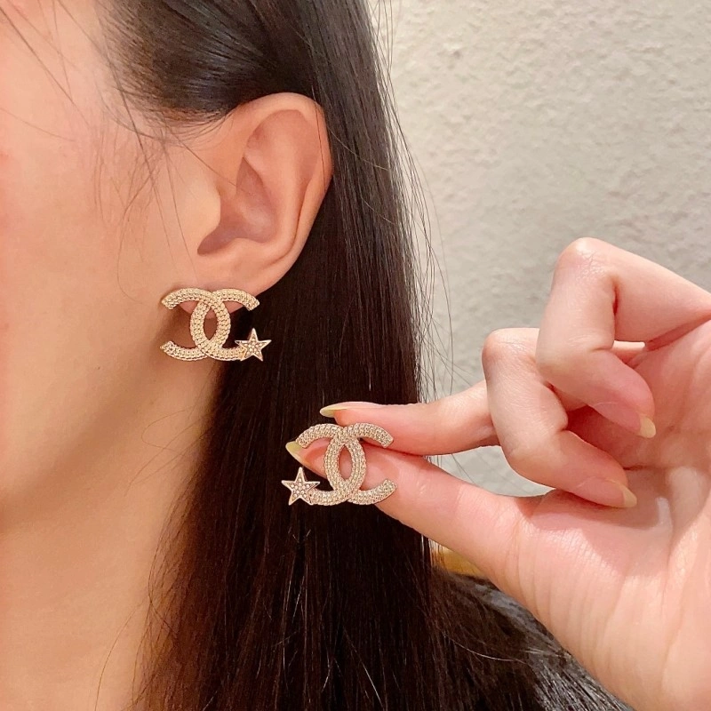 Chanel Earrings Lightweight 219373