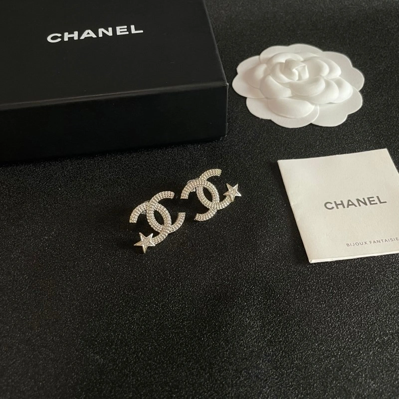 Chanel Earrings Lightweight 219373