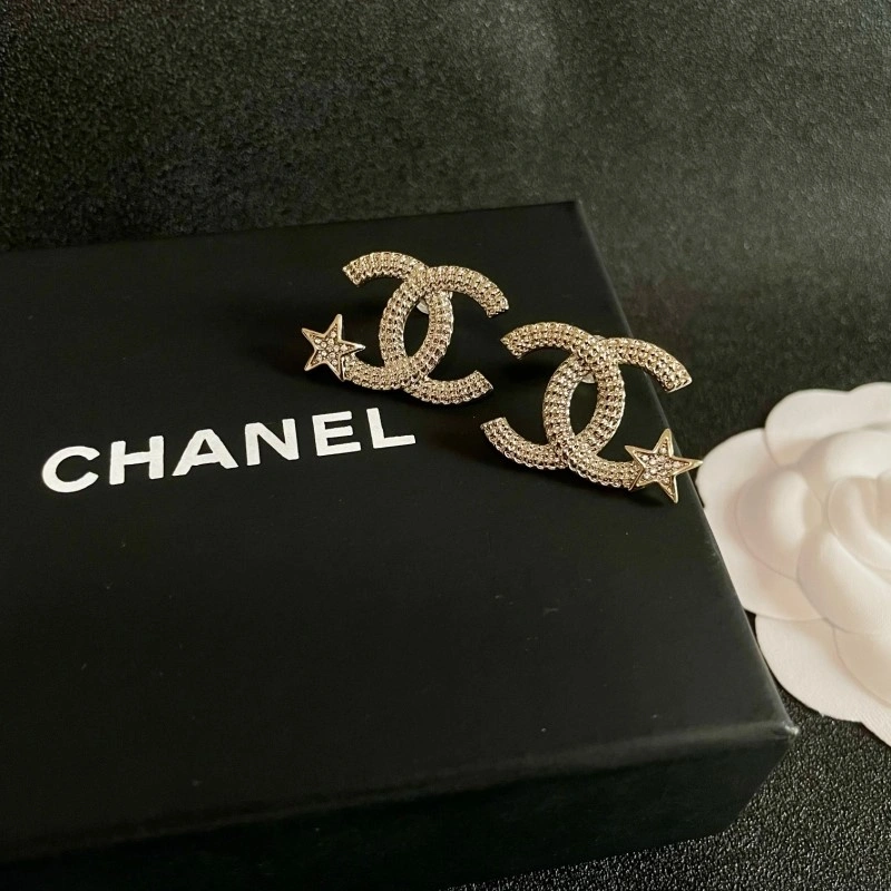 Chanel Earrings Lightweight 219373