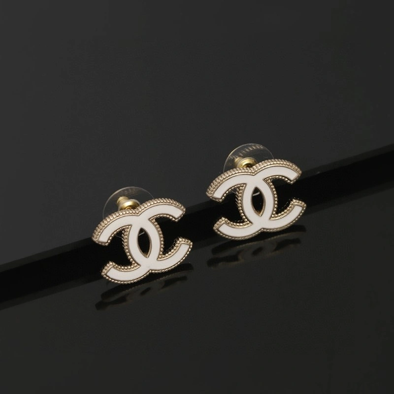 Sporty Chanel Earrings 219366