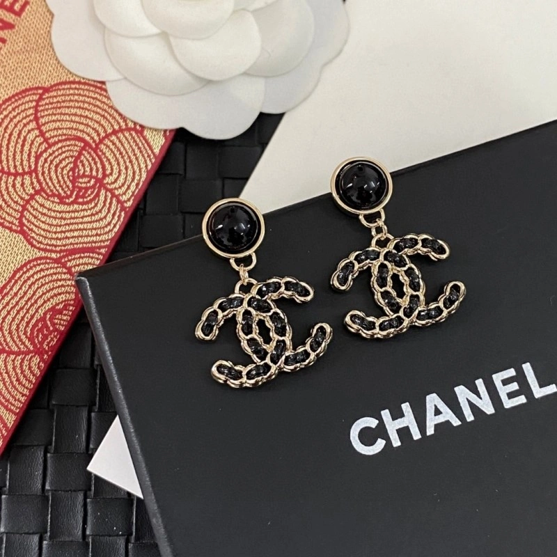 Chanel Earrings Elegant 219345