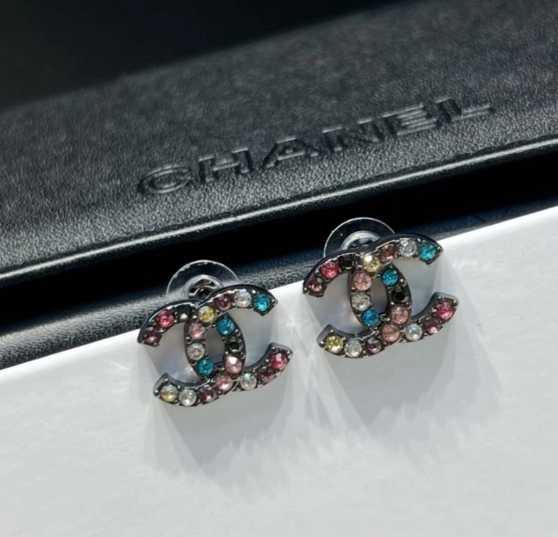 Affordable Chanel Earrings 219353