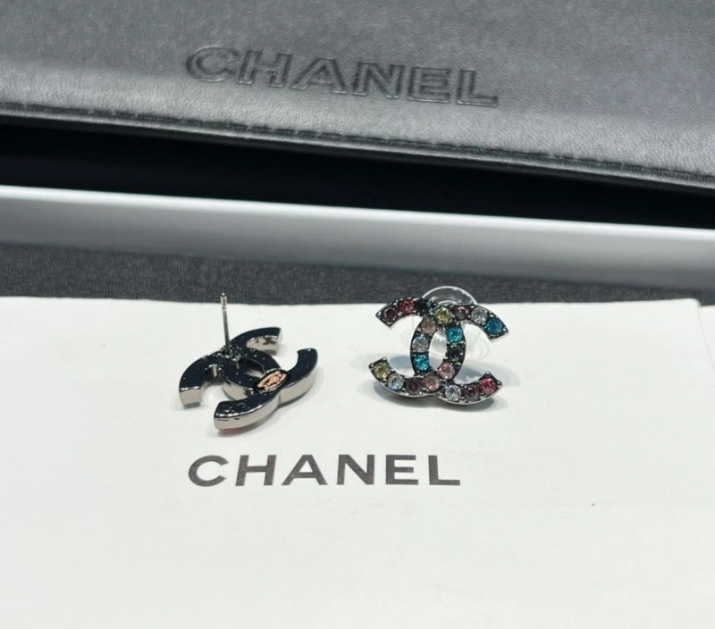 Affordable Chanel Earrings 219353