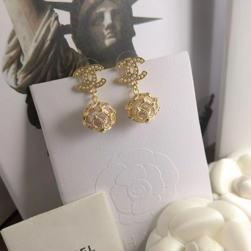 Premium Chanel Earrings 219388