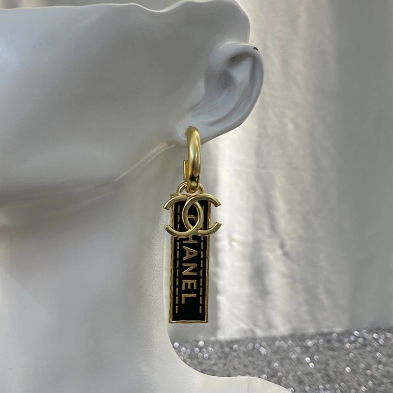 Chanel Earrings Youthful 219360