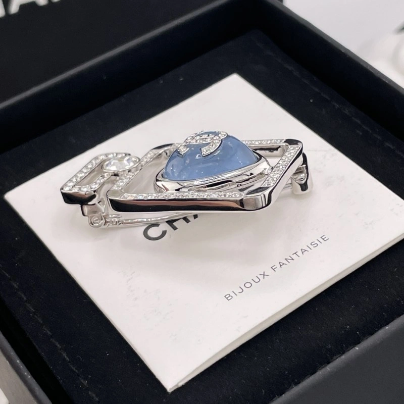 Chanel Earrings Tailored 219341