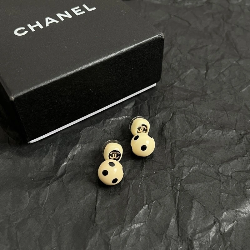 Chanel Earrings ModernLook 219352