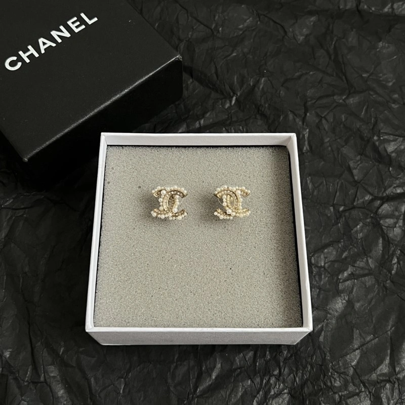 MoistureWicking Chanel Earrings 219349