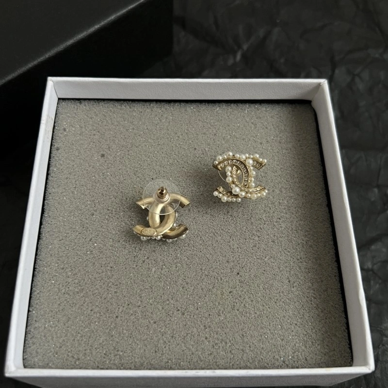 MoistureWicking Chanel Earrings 219349