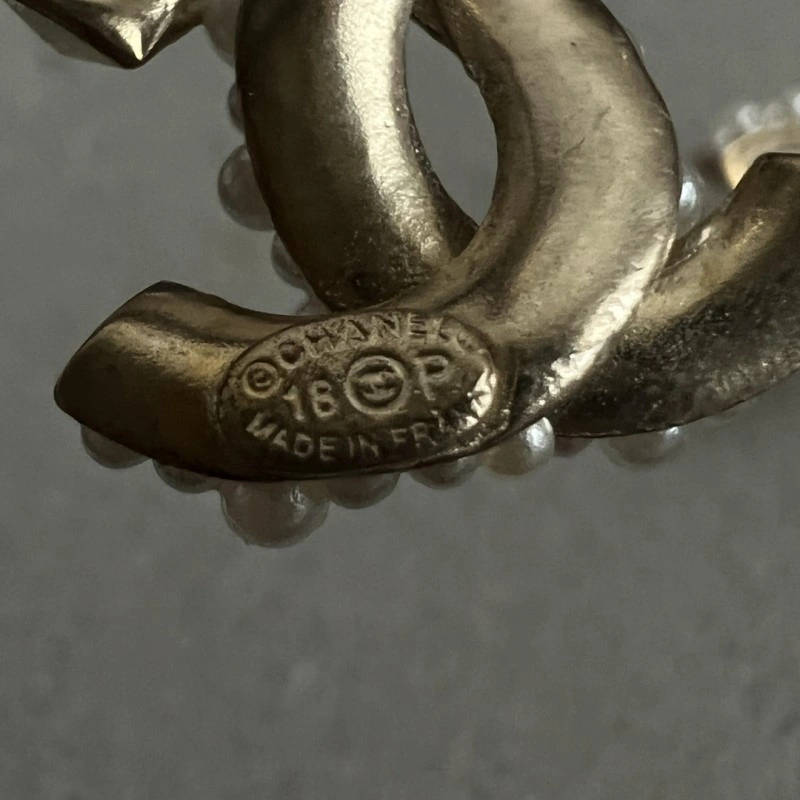 MoistureWicking Chanel Earrings 219349