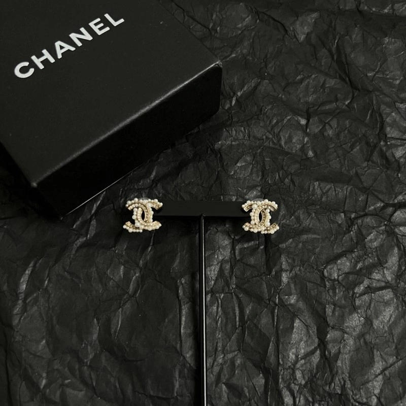 MoistureWicking Chanel Earrings 219349