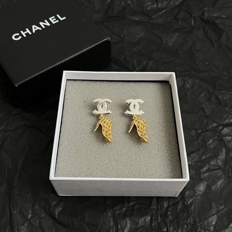 Seasonal Chanel Earrings 219361