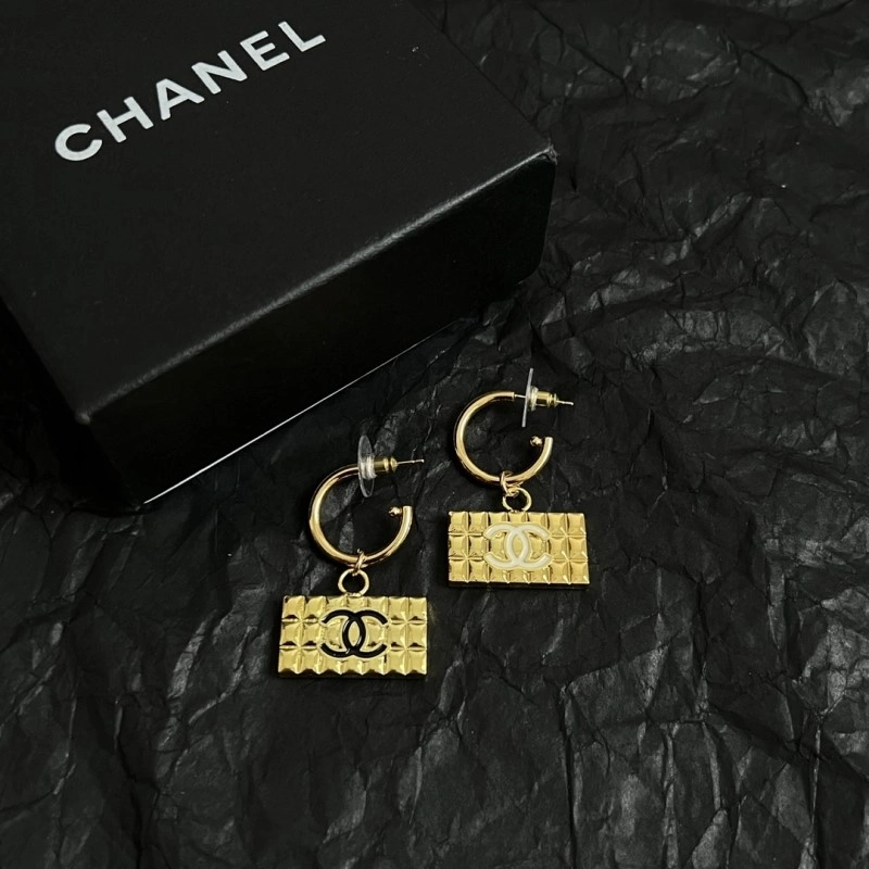 Flexible Chanel Earrings 219339