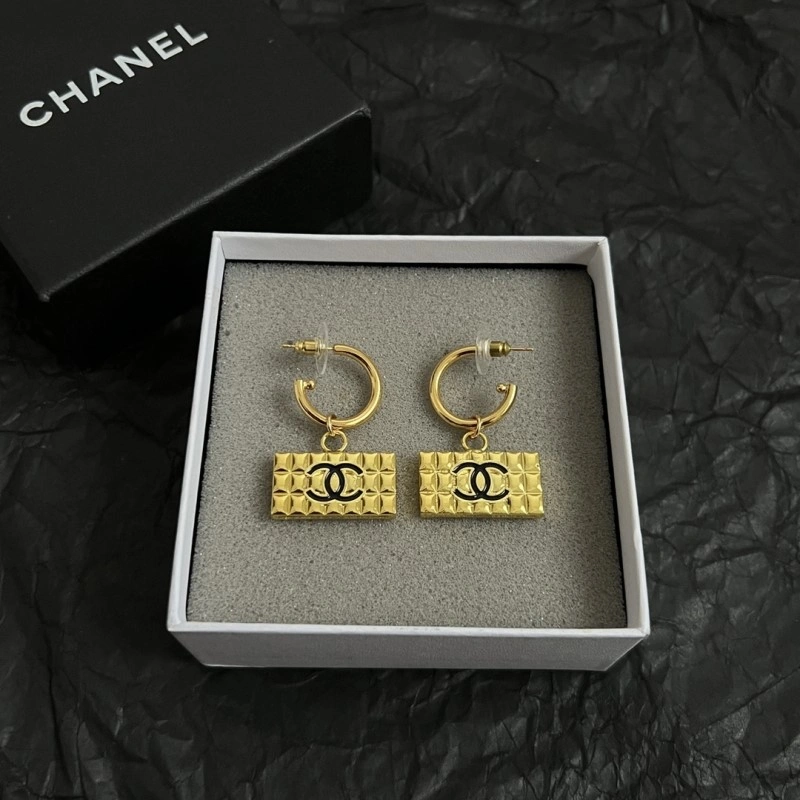 Flexible Chanel Earrings 219339