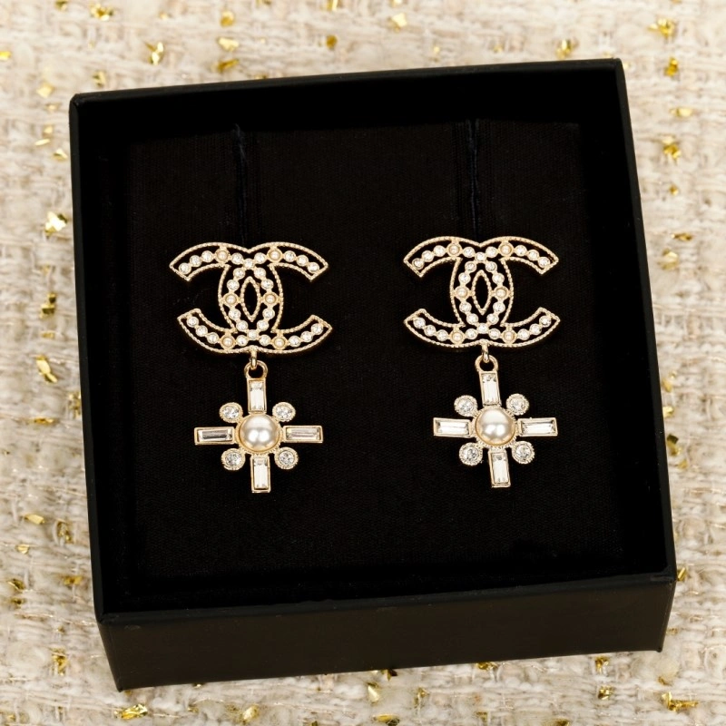 Popular Chanel Earrings 219337