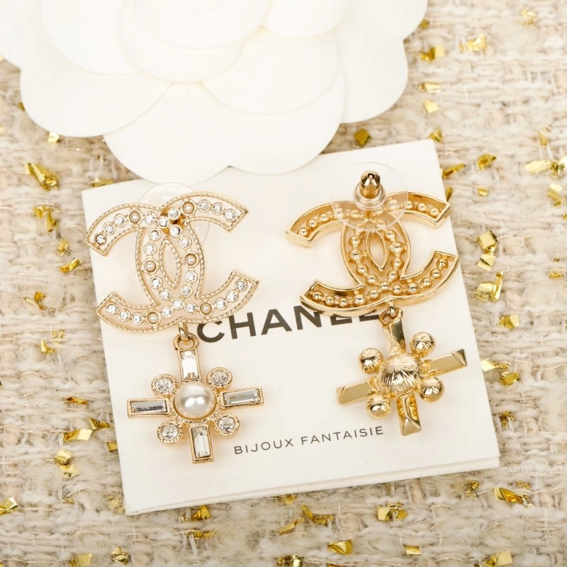 Popular Chanel Earrings 219337