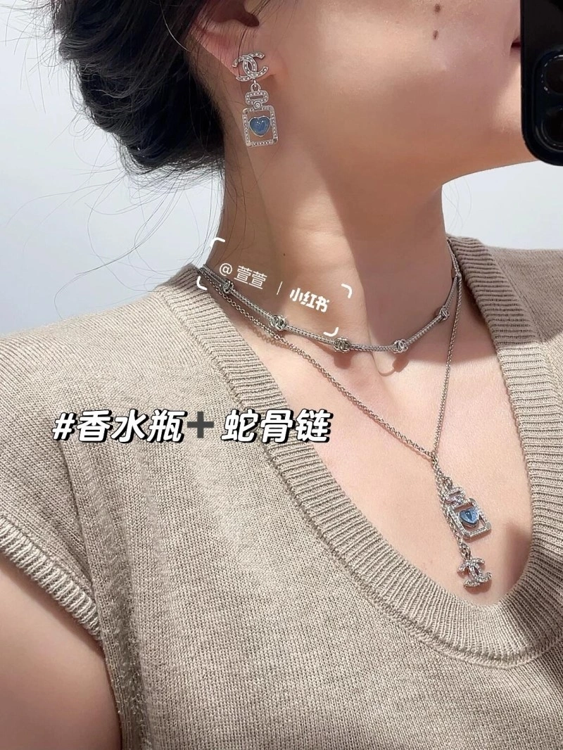 Comfortable Chanel Earrings 219333