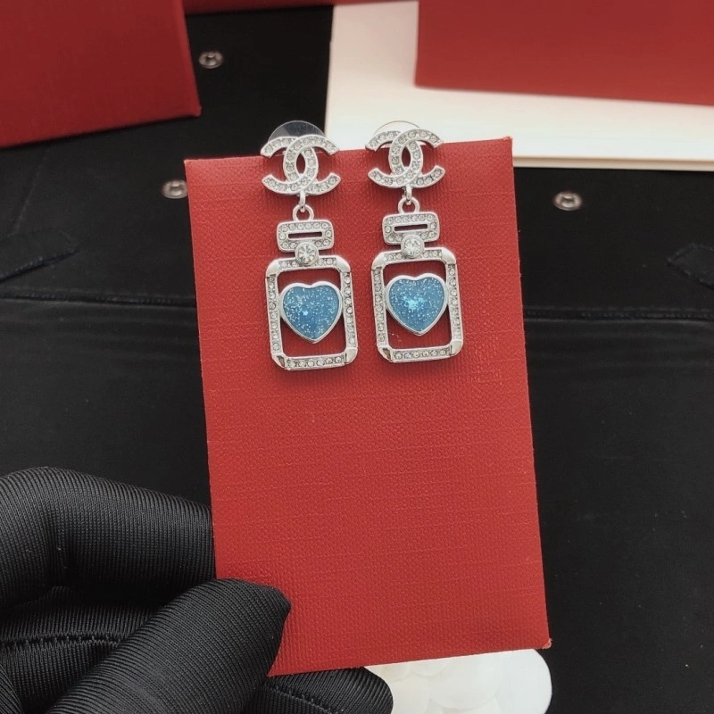 Comfortable Chanel Earrings 219333