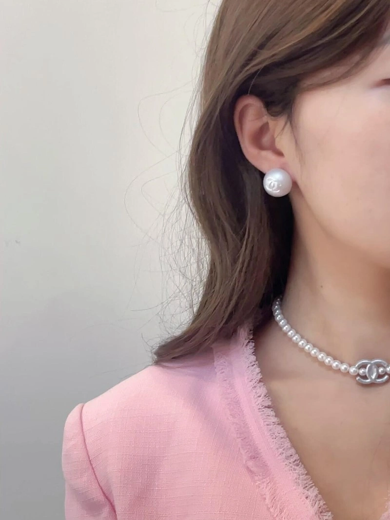 SmartChoice Chanel Earrings 219370