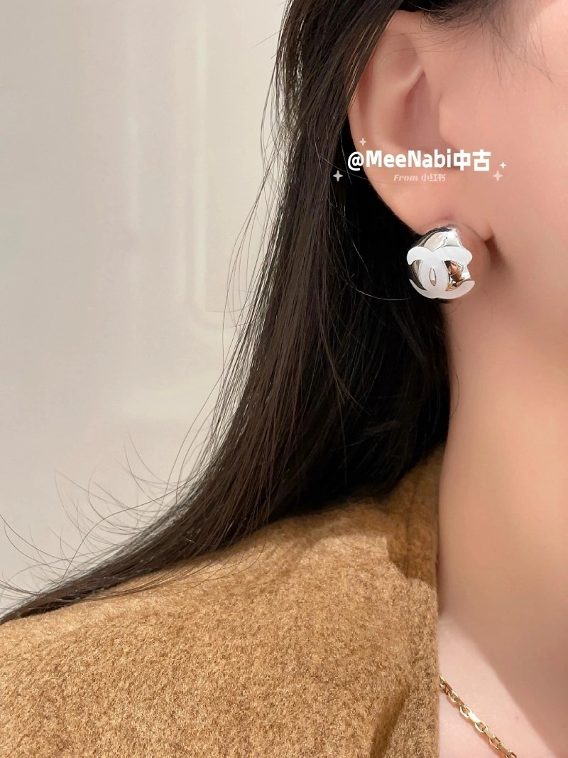 Chanel Earrings Breathable 219343