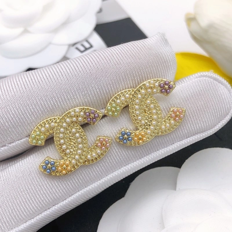 Chanel Earrings Elegant 219340