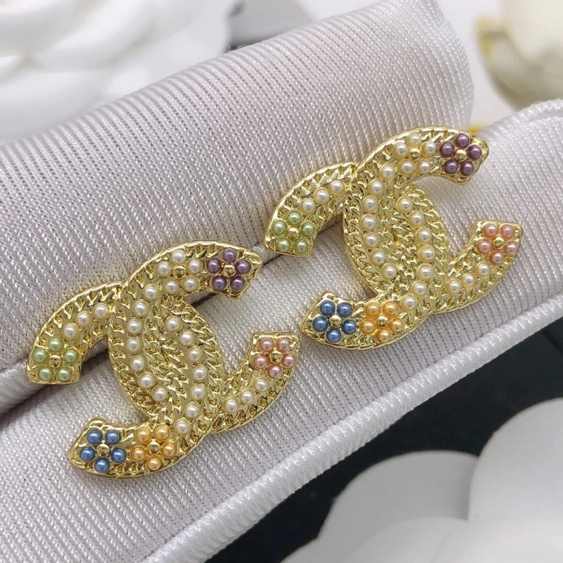 Chanel Earrings Elegant 219340