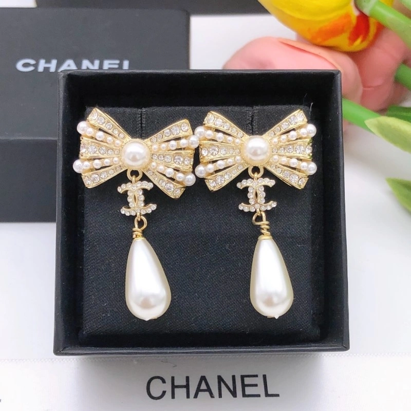 Chanel Earrings Affordable 219331